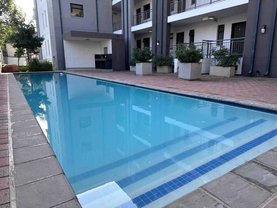 D&Dluxury Rivonia Apartments With Inverter Johannesburg Exterior photo